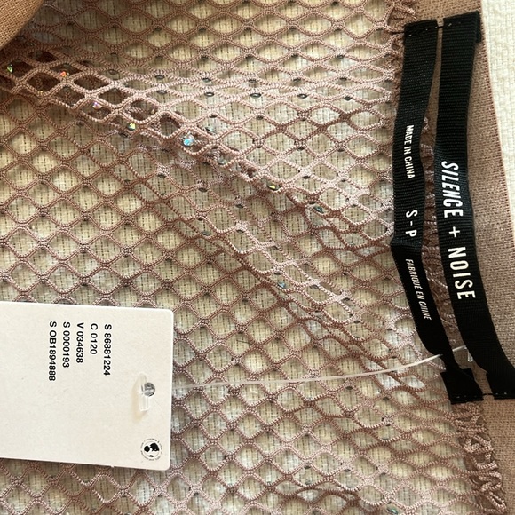 Skirt - Picture 4 of 10